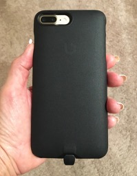 Bezalel Latitude charging case back