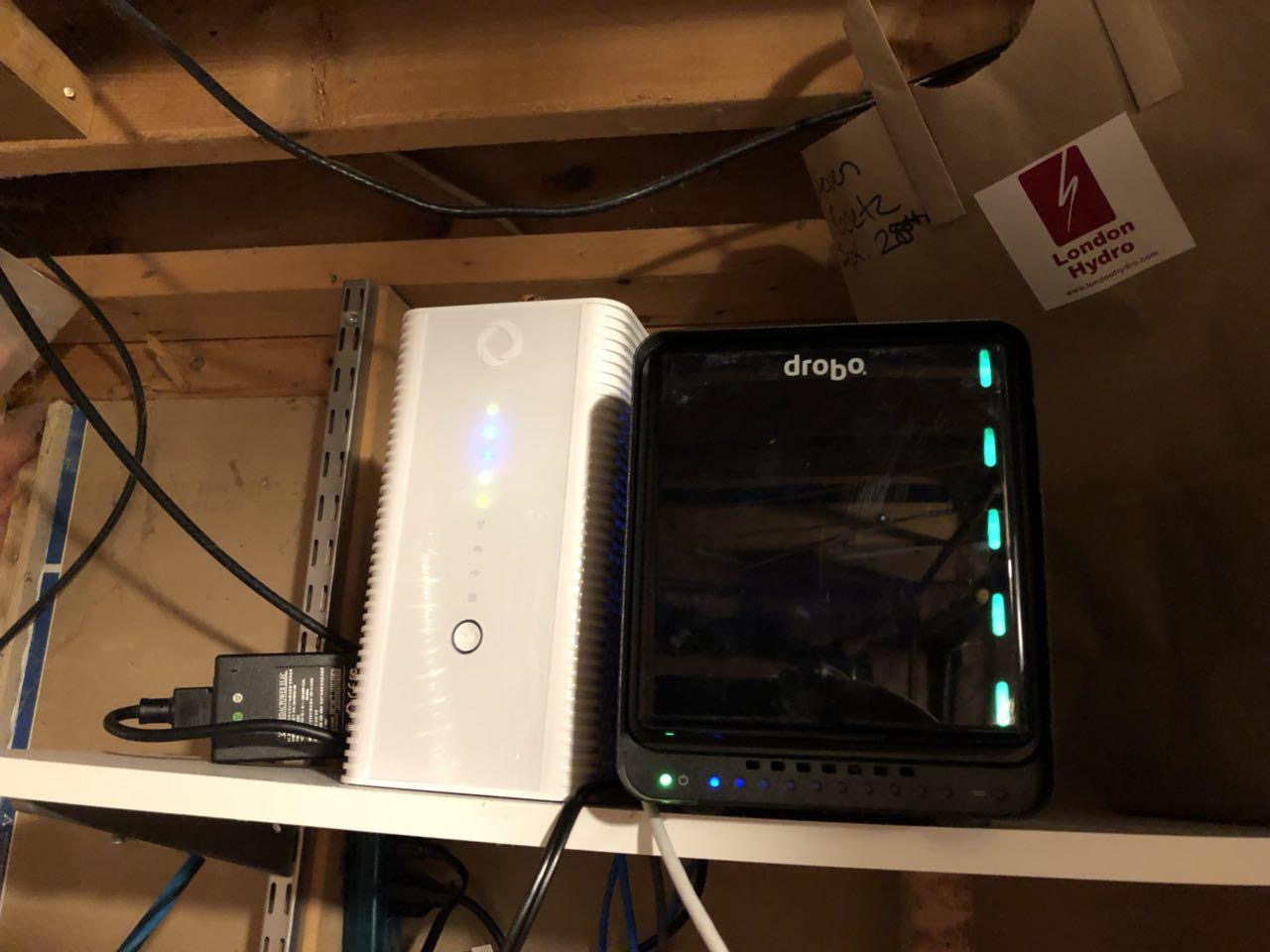 Drobo FS next to Stevens router