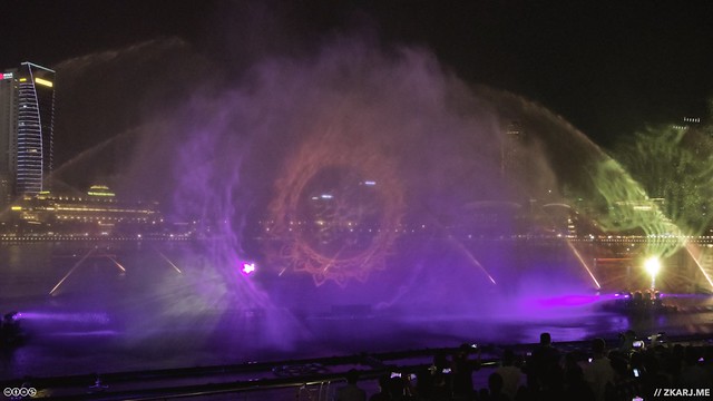 Spectra Light Show at the Marina Bay Sands Hotel, Singapore