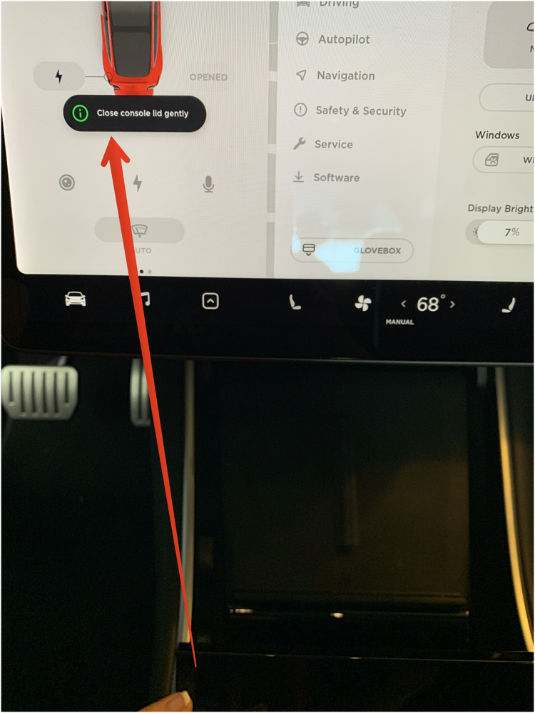 Tesla Model 3 close console lid gently