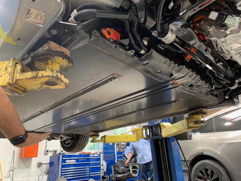 #title# Tesla battery from underneath