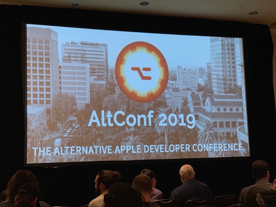 Altconf screen for WWDC keynote