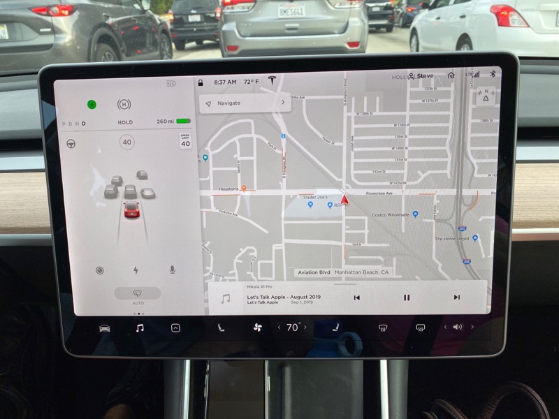 Tesla screen with keystoning