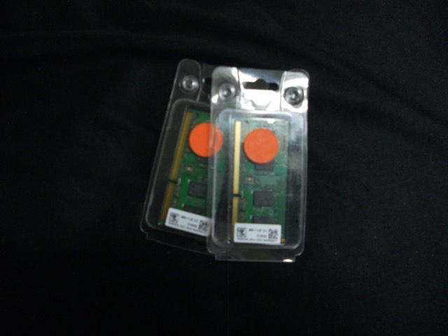DSCN0003-37.JPG SO DIMMS