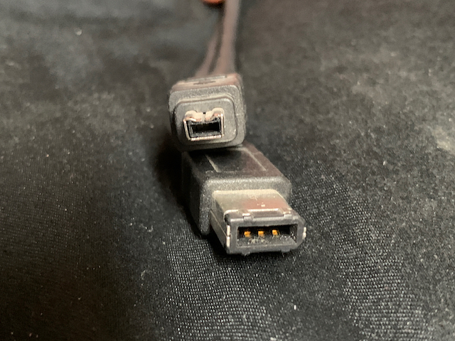 FireWire cable