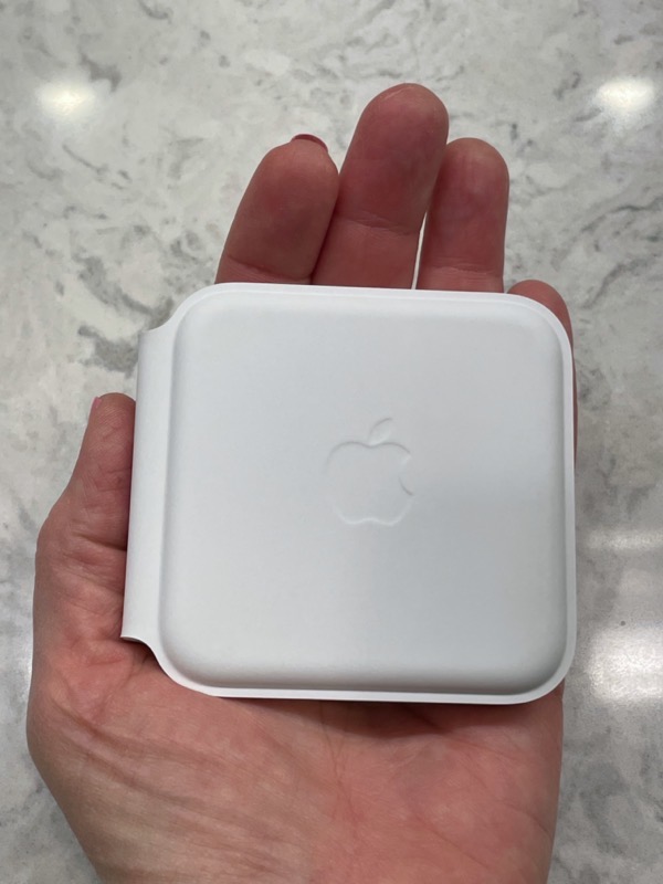 #title# MagSafe Duo in the Palm of a Hand