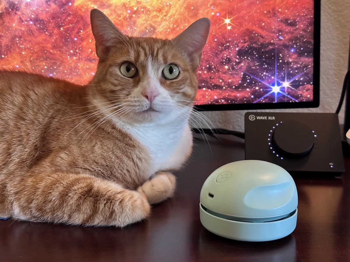 Prowlithin USB Vacuum Solves My Cat Problem - Podfeet Podcasts