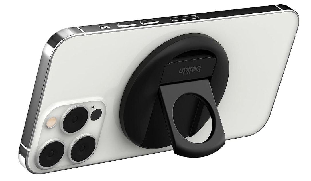 Belkin MagSafe Phone Grip Used as a Stand.png Belkin MagSafe Phone Grip Used as a Stand