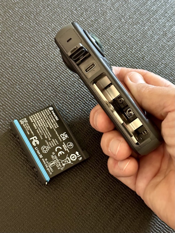 07 Battery & Charging Port.jpeg Battery Charging Port